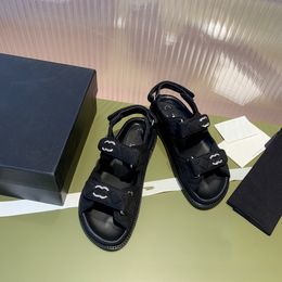 Designer célèbre LS Slides Sandal Womens Sliders For Women Platform Sandals Sandals Slippers 13641 Platm S