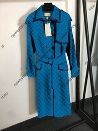 Gabardina de diseñador de moda de otoño para mujer, gabardina de diseñador de lujo para mujer, chaqueta con estampado de letras corporales, abrigo de cinturón suelto, gabardina larga informal para mujer