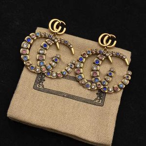 Designer Fashion Brand Ggity Oorbel Kleur Diamant Dubbele Letter Messing Materiaal Persoonlijkheid Oorbellen Vrouwen Bruiloft Sieraden