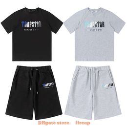 Vêtements de mode de créateurs T-shirts pour hommes Tshirt Trapstar Serviette Lettre brodée Short à manches courtes Street Summer Men's Casual Sports Suit