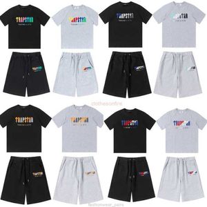 Vêtements de mode de créateurs Survêtements pour hommes T-shirts T-shirts Chemises Shorts Trapstar Serviette Broderie Lâche À Manches Courtes Shorts Décontractés Ensemble Hommes Femmes Col Rond T-shirt