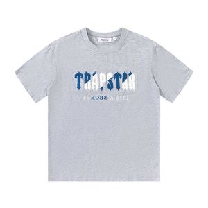 Diseñador Ropa de moda Camisetas Camiseta Trapstar Toalla blanca azul Camiseta de manga corta bordada Algodón de verano Media manga Camiseta de moda Capris para hombres Mujeres