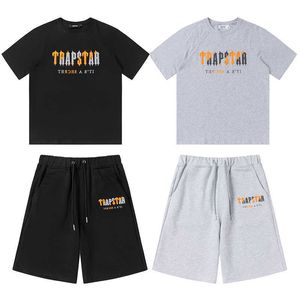 Designer Fashion Clothing Tees T-shirt Trendy Trapstar Oranje grijze handdoek Borduurwerk Summer Loose Relaxed Men's Women's Short Sleeve T-Shirt Shorts Set te koop