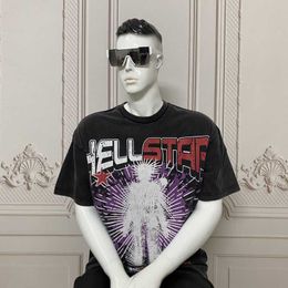 Diseñador Moda Ropa Camisetas Camisetas Hellstar American High Street Marca de moda Resumen Carácter Pentagrama Impreso Viejo Suelto Manga corta Camiseta Hombre Rock Hola