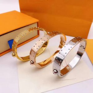 Designer Fashion Cuff Classic Diamond Armband Heren en Dames Armband Sieraden 7 Color Top City Cassette