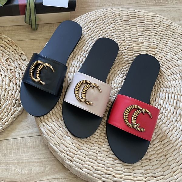 Designer Fashion Flat Shoe Women Slides Square Open Toe Quilted Single Band Beach Outdoor Casual Flat Slipper Bottom Slip on Flat Sandals