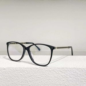 Lunettes de soleil cool de luxe Designer Fashion Super célébrité en ligne Tiktok de haute qualité avec le même style de littérature personnalisée art verre femmes 3408-Q-A logo box