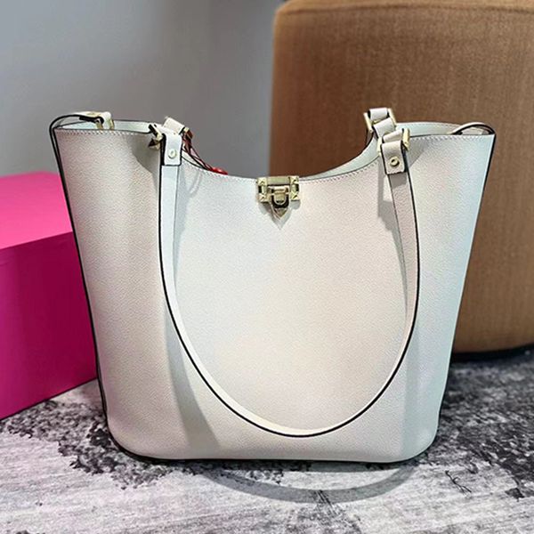 Designer Fashion Luxury Sacs Sacs polyvalents pour les entreprises quotidiennes utilisent un sac à main pour femmes en cuir authentique de haute qualité