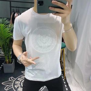 Designer Fashion Men's T-shirts 2023 Europees Station Zomer Ice Silk Smooth Tiger Head T-shirt High End European Cotton Katoenen Korten Korte Mouw Paillin Borduurwerk Trend