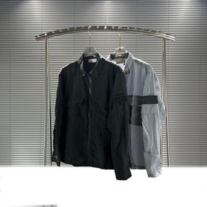 Camisa de empalme de nailon y metal de diseñador, chaqueta de dos colores, ropa de protección solar para hombres y mujeres con bordado de charretera