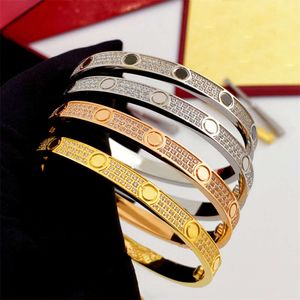 Anneau de mode de créateur avec trois rangées de version étroite Bracelet en brique complet pour couples Bracelet en or rose Ring Ring Gift Brand Luxury + Boîte