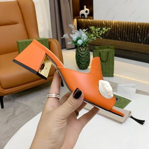 Designer Mode Slippers Zomer Dames Sandalen Comfortabele Mooie Elegante Casual Lederen Trend Office Schoenen
