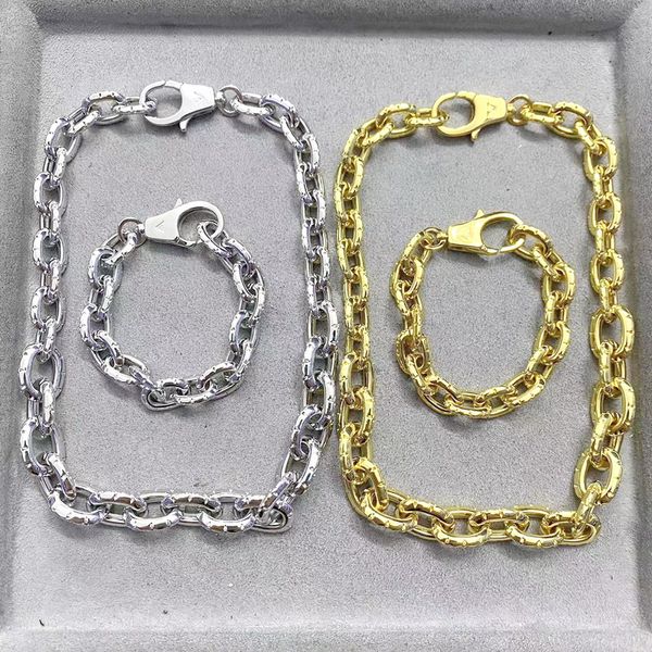 Diseñador estilo collar de corona de estilo dama para mujer hardware de color de oro grabado en v cadena de joyería M01280 M1052A
