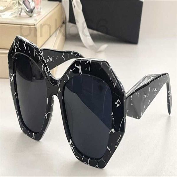 Designer Fashion Sunglassess 16W Cadre Épais Irrégulier Femmes Loisirs Vacances Lunettes Hommes Voyage Conduite Protection Haute Qualité Avec Boîte ZCP2