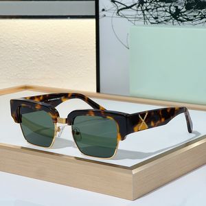 Lunettes de soleil de la mode de créateurs Acetate Cat Eye Vintage Half-Frame Sunglasses avec Lans de soleil Lens Polyamide OM024