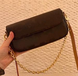 Diseñador de moda bolso de mujer Bolsos de hombro Bolso Totes monedero con cadena flores letras alta calidad envío gratis