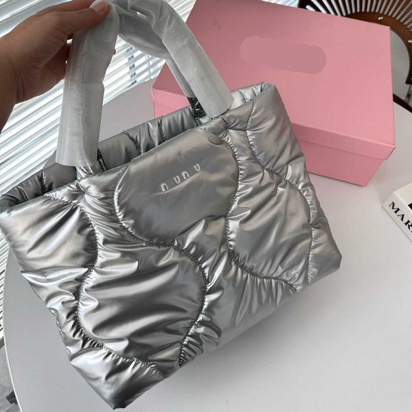 Дизайнерская хлопковая большая сумка с перьями Кошельки на плечо Женская сумка Мягкая сумка-шоппер Mumiu Сумки для покупок Женские сумки через плечо 231106