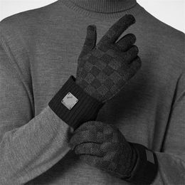 Designer Cinq Doigts Gants Hiver Pour Hommes Femmes Classique Treillis Gants De Luxe Marque Camellia Écran Tactile Lettre Épaisse Mitaines Conduite Gant