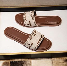 Diseñador Sandalias planas zapatillas de lujo bordado para mujer Sandalia Flip Flip Flop Carta Soportadora para mujeres Summer Beach Slide Ladies Blow Heel Sfashion Shoes 3556