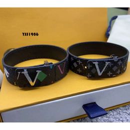 Designer Flower Bracelet voor mannen Opening Women Bangles Elegant modemerk Bruine lederen armbanden met letters Jewelry2023