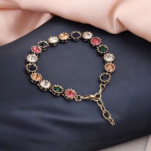 Ontwerper voor vrouwen charme sieraden bloem luxe armbanden heren verguld trendy diamanten edelsteen valentijnsdag geschenken kristal metalen bloem armband E23