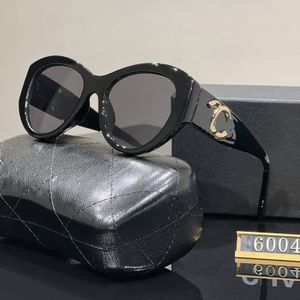Designer pour femmes verres de lettres concepteurs de lunettes de soleil unisexes lunettes de soleil en métal de mode avec boîte très bon cadeau 6 couleur