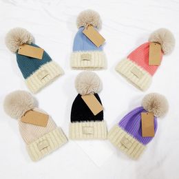 Designer Fur Pom Poms Kid Hat Print Patroon Winter Hoeden Voor Vrouwen Caps Kinderen Effen Kleur Gebreide Mutsen GLB