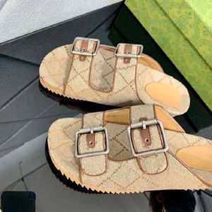 Designer Bont Slipper Vrouw Sandaal Schoen Luxe Schoenen Slide Zomer Mode Wide Flat Slippery Slipper Casual Sandals Passion 35-42