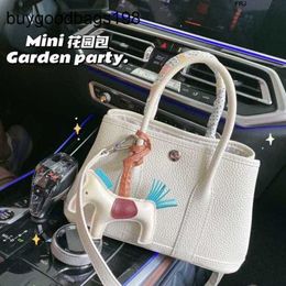 Designer Garden Party Sacs Net Rouge Sac Femelle Classique Couleur Unie 25cm Couche De Tête En Cuir De Vachette Unique Épaule Cross Body Portable Bun Mère Avoir Logo