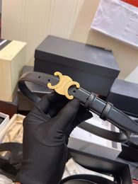 Diseñador Cinturones de triunfo de cuero genuino para hombre Cintura casual de oro Cebana de piel lisa Cebina Ceinture Ceinture Alta calidad 2024