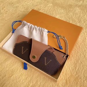 Bolso de gafas de diseñador Llavero para hombres Mujeres Gafas de sol Cordón Carta Llavero de cuero Hebilla de llave con caja