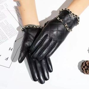 Guantes de diseñador Guantes de motocicleta de piel de oveja para mujer, medio dedo, dedos con fugas, sección delgada corta para primavera y otoño