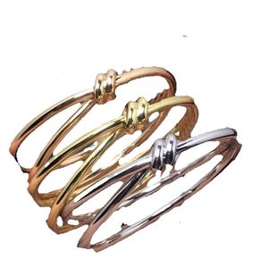 Designer Gold Sterling Sier Noeud Lisse Couple Bracelet Dames Bijoux De Mode Saint Valentin En Gros avec Boîte