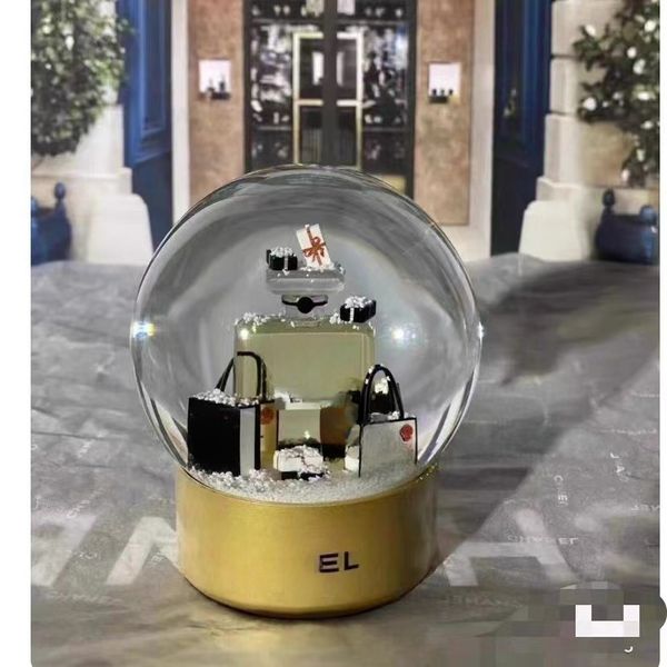 Diseñador Golden Luxurys Snow Globe con botella de perfume dentro de la bola de cristal de nieve para cumpleaños especial Novedad Navidad VIP con caja Moda Diseño único adornado