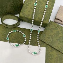 Designer Green Pendentif Colliers Luxurys Designers Femmes Argent Mignon Bracelets De Perles Collier avec boîte G2311079Z-6