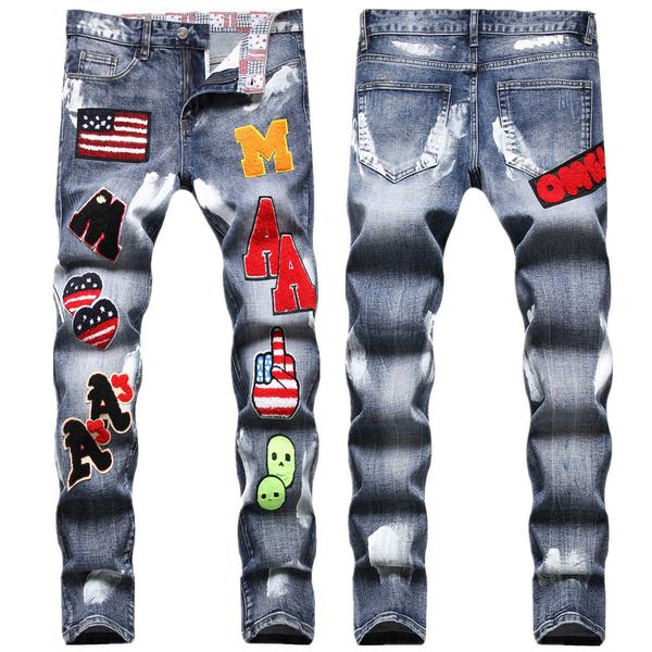 Diseñador pintado a mano pintura blanca proceso de limpieza completa lavado toalla personalizada insignia bordada pequeños pantalones vaqueros elásticos rectos hombres