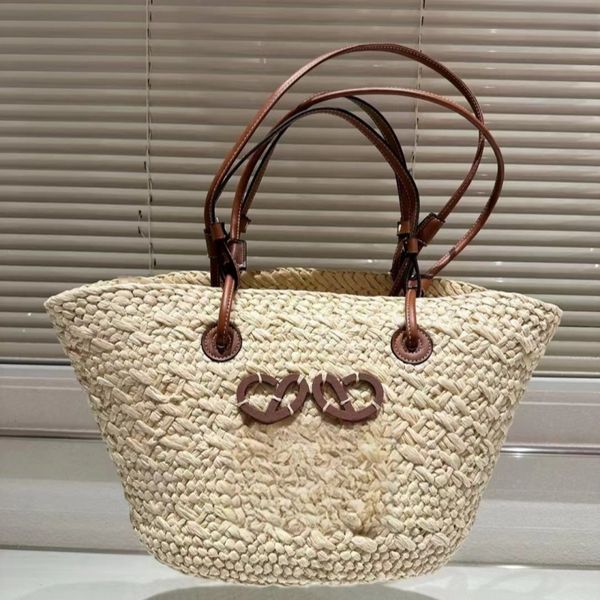 Diseñador Bolso de bolso nuevo Bolsa de paja Cesta de verduras tejidas de verano tejida a mano con logotipo de cuero clásico bolso tejido de hierba bolsillo de barra de playa bolsa de compras