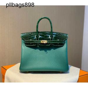 Designer fait à la main 7a sac à main bikns en cuir en cuir authentique en cuir vert avec crocodile skin touche bouton or 25cm womens600q