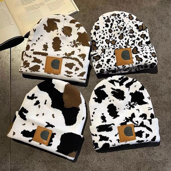 Sombrero de diseñador Gorro para gorros sin ala Sombrero de lujo Moda Leche Leopardo térmico Otoño e invierno al aire libre Flecos más gruesos Gorra de protección para los oídos a prueba de viento