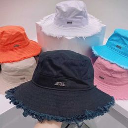 Designer Hat Casquette Jacquemes Bucket Hats Été Lavage Big Brim Pêcheur Chapeau Vacances Burr Sling Crème Solaire Femme Parasol Chapeau Noir