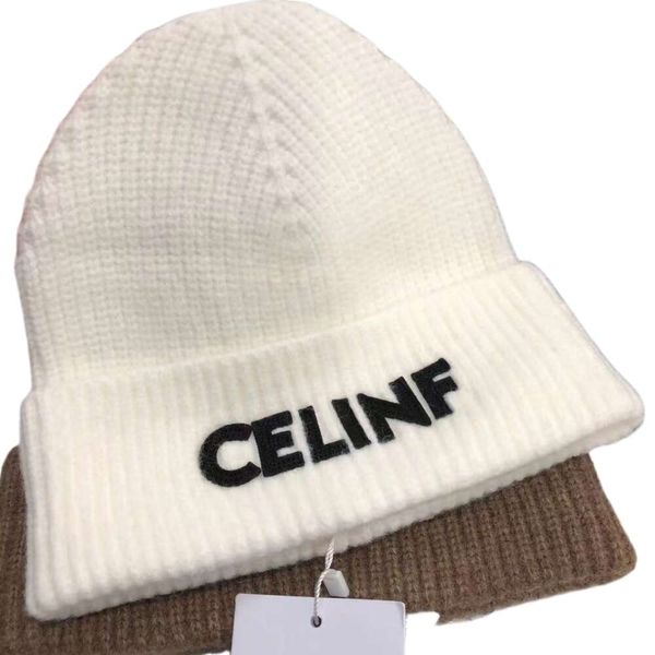 Cappello firmato Celiene Moda Lusso Alta qualità Autunno/Inverno Cappello lavorato a maglia Grande marchio Designer Beanie/Cappelli con teschio Cappello impilato Baotou Lettera Cappello di lana a coste