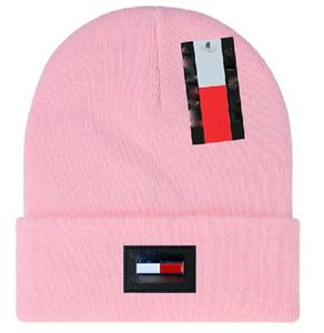 Chapeau de créateur pour homme Bonnet américain Marque TOMM Chapeaux Femmes Hiver Cachemire Casual Bonnets d'extérieur Bonnet Tête Chaud Cachemire Casquette De Luxe Mode Lettre Chapeau Hommes A0