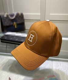 Дизайнерская шляпа для мужчин и женщин, модная бейсболка, хлопковая дышащая простая бейсболка с куполом и буквой, высокое качество, шляпы-ведра, уличная Hi2284077