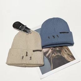 Chapeau de créateur en laine tricoté pour femmes, marque de fer croisée, bonnet à bout fermé, pour hommes, automne lunaire, chapeaux de novembre, marée