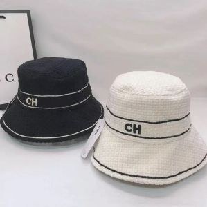 Chapeaux de créateurs Hat de seau de seau Femmes hommes Caps de baseball Caps de base en gros casquettes pêcheurs blancs noirs