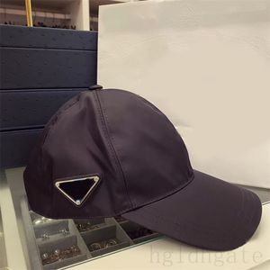 Sombreros de diseñador para mujer, nailon reciclado de moda con casqueta triangular de metal para fiesta, camping, picnic, ocasiones de ocio, gorra de béisbol para hombres PJ051 G4