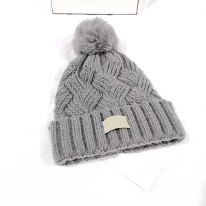 Chapeaux de créateurs Bonnet pour hommes et femmes Automne-hiver Chapeaux en tricot thermique Lettre Jacquard Unisexe Chapeau de crâne chaud