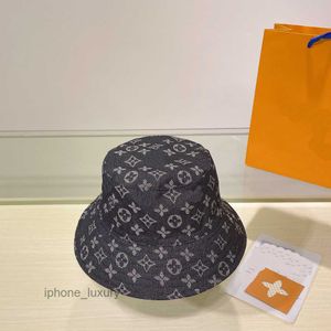 Designer hoeden zomer casual honderd take zonnebescherming zon hoed ontwerper emmer hoed voor vrouwen wave caps dames zon hoed mode vissenmans hat-m77