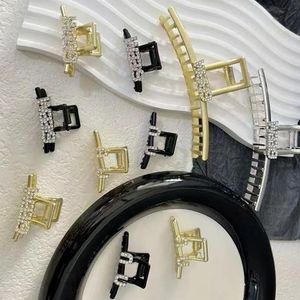 Design Bandbands Hair Bands Vogue Women Fashion Crystal Brand Brand LETTRE À LA MODE 6STYLES ÉLASTIQUE BAND BANDE