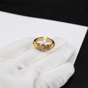 Designer Hearts Ring For Women Men Luxury Classic CH Band Fashion Unisexe Cuff Couple Chromees Gold Jewelry Gift V4A9